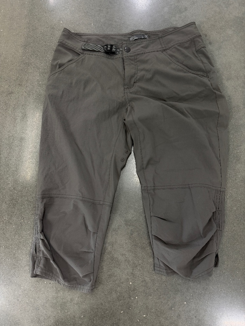 PrAna capri pants size 8 outdoors hiking lightweight pockets